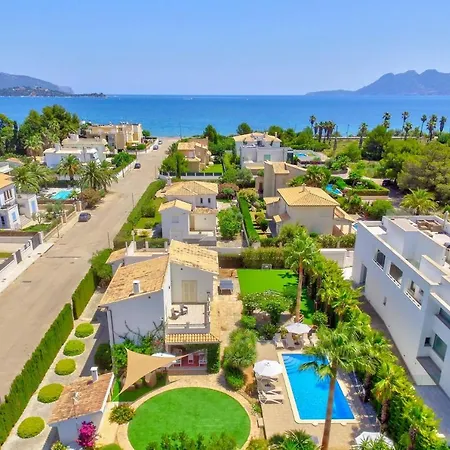 Вилла Llenaire Nine Польенса