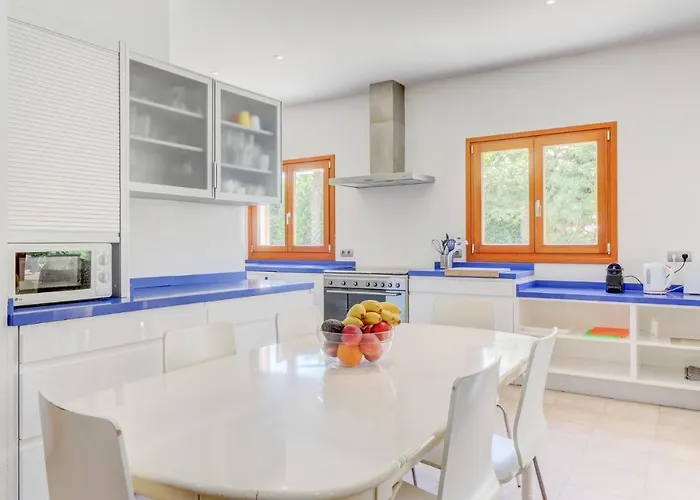 Вилла Llenaire Nine Польенса